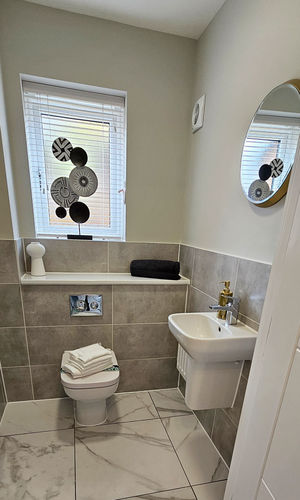 Photo 8- click for photo gallery